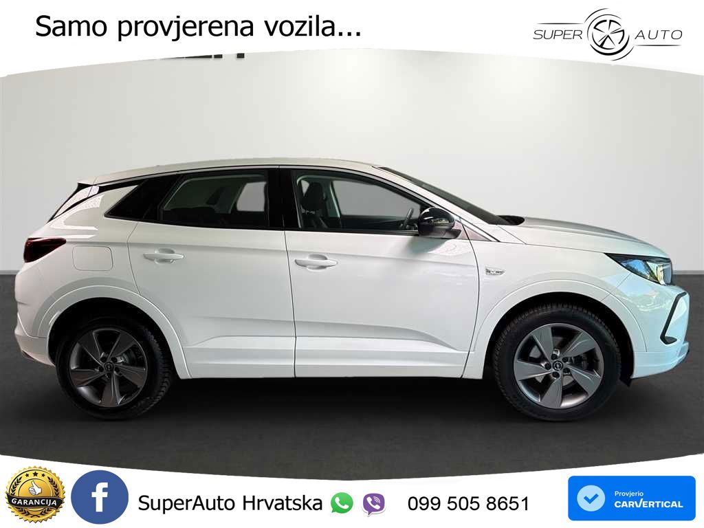 Opel Grandland 1.2i Turbo (130 KS) Automatic LED+ACC