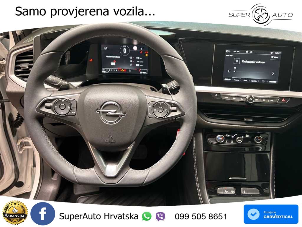 Opel Grandland 1.2i Turbo (130 KS) Automatic LED+ACC