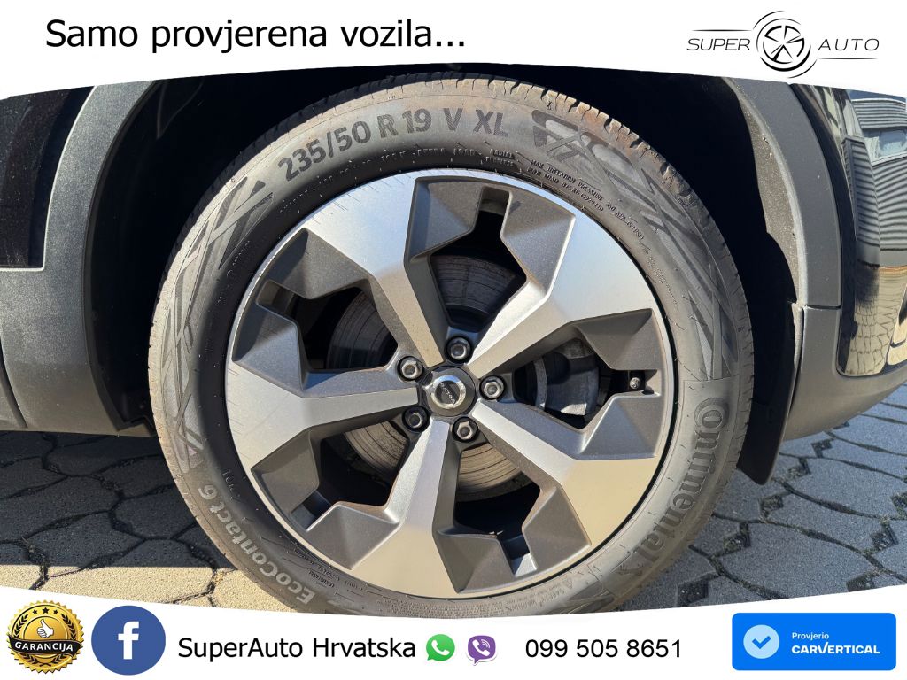 Volvo XC40 2.0 B4 AWD 197 KS Automatic LED+GR SJED+ACC