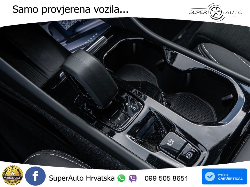 Volvo XC40 2.0 B3 163 KS Automatic ACC+GR SJED+360+PANO