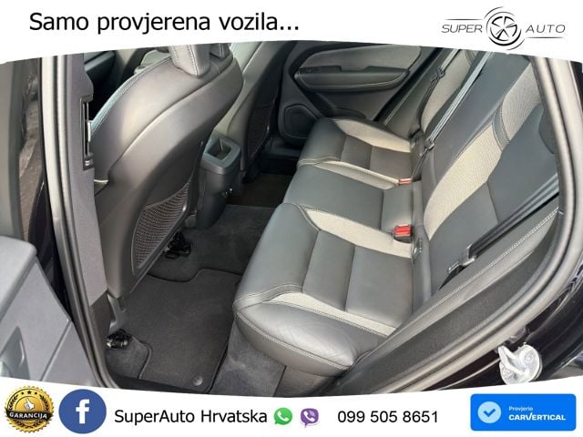 Volvo XC60 B5 Benzin AWD Geartronic LED+GR SJED+ACC