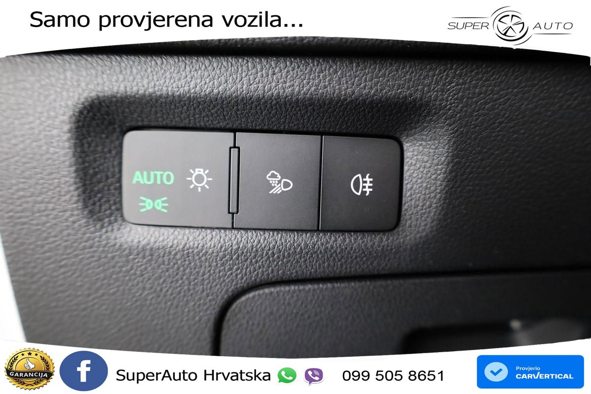 Škoda Octavia Combi RS 2.0 TSI (265 KS) DSG LED+GR SJED+ACC