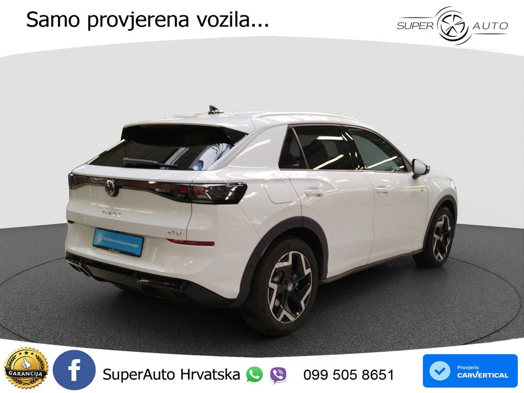 Volkswagen T-Roc 1.5 eTSI (150 KS)  DSG R-Line LED+GR SJED+ACC
