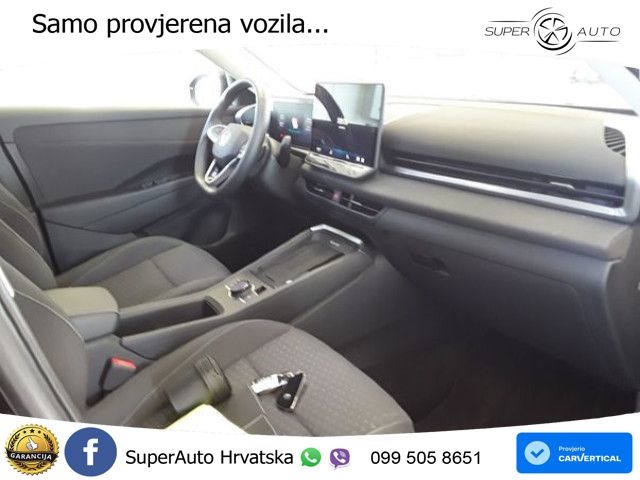 Volkswagen T-Roc 1.5 eTSI (116 KS)  DSG LED+GR SJED+ACC