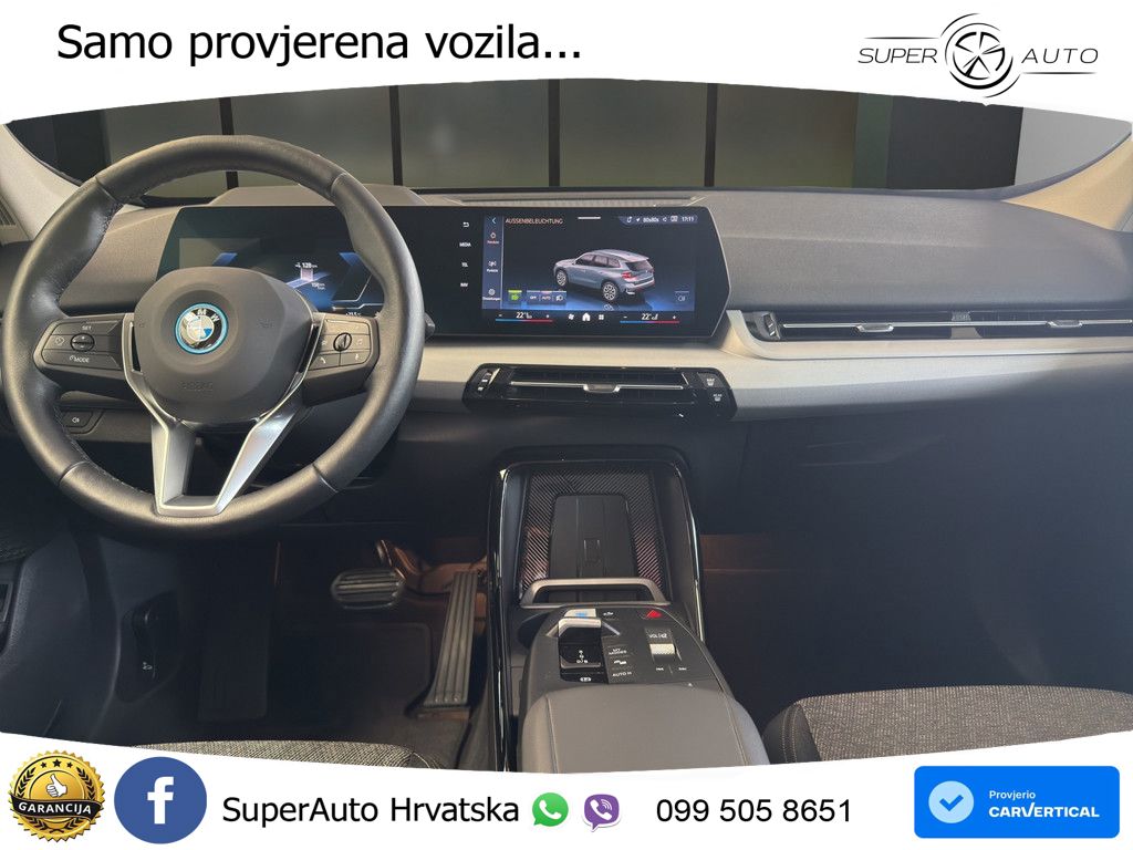 BMW iX1 68 kWh (313 KS) xDrive30