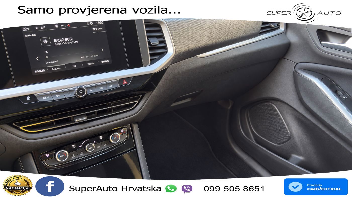 Opel Grandland 1.2i Turbo (130 KS)