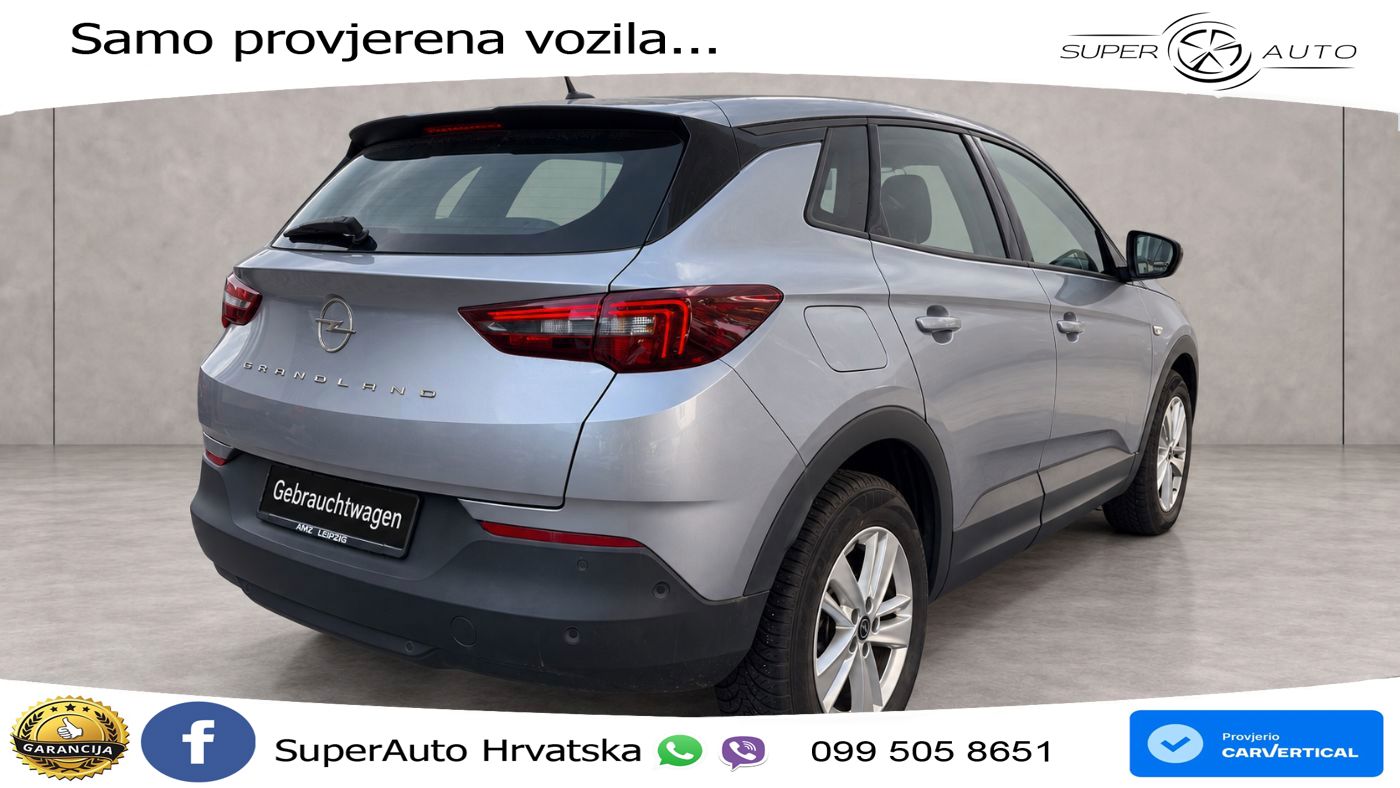 Opel Grandland 1.2i Turbo (130 KS)