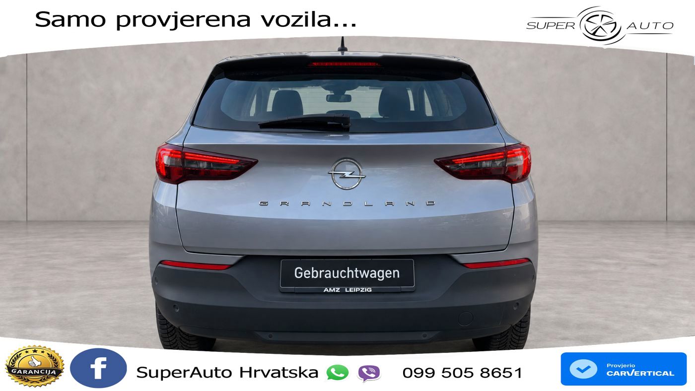 Opel Grandland 1.2i Turbo (130 KS)