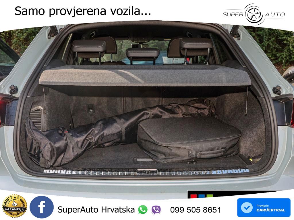 Audi Q3 45 TFSIe (245 KS) S tronic S line LED+GR SJED+ACC