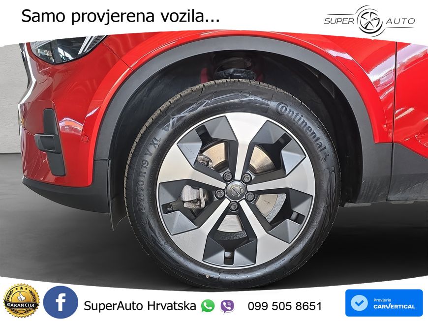 Volvo XC40 2.0 B4 AWD 197 KS Automatic ACC+GR SJED+360+PANO