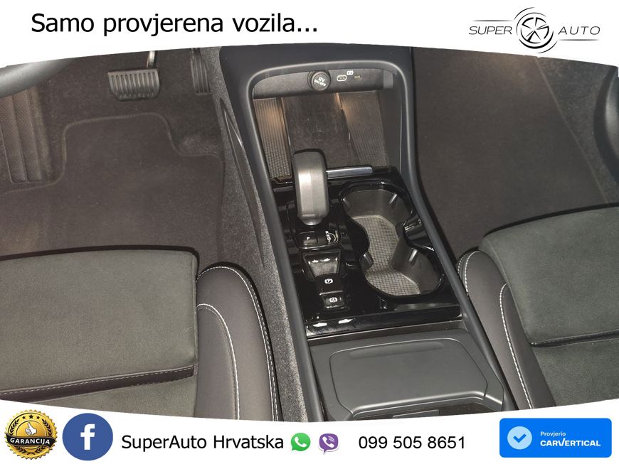 Volvo XC40 2.0 B4 AWD 197 KS Automatic ACC+GR SJED+360+PANO