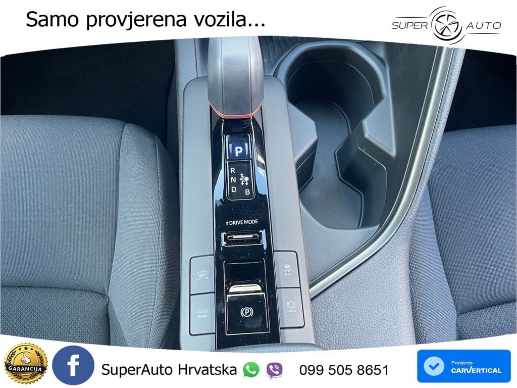 Toyota C-HR 2.0 (223 KS) PHEV e-CVT LED+GR SJED+ACC