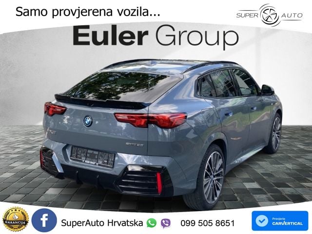 BMW iX2 66.5 kWh (204 KS) eDrive20