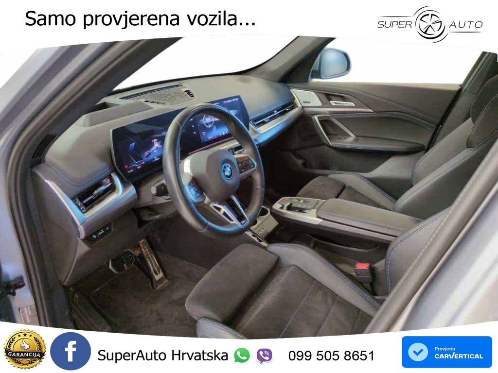 BMW iX1 68 kWh (313 KS) xDrive30