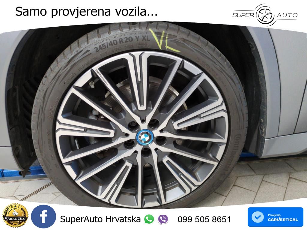 BMW iX1 68 kWh (313 KS) xDrive30