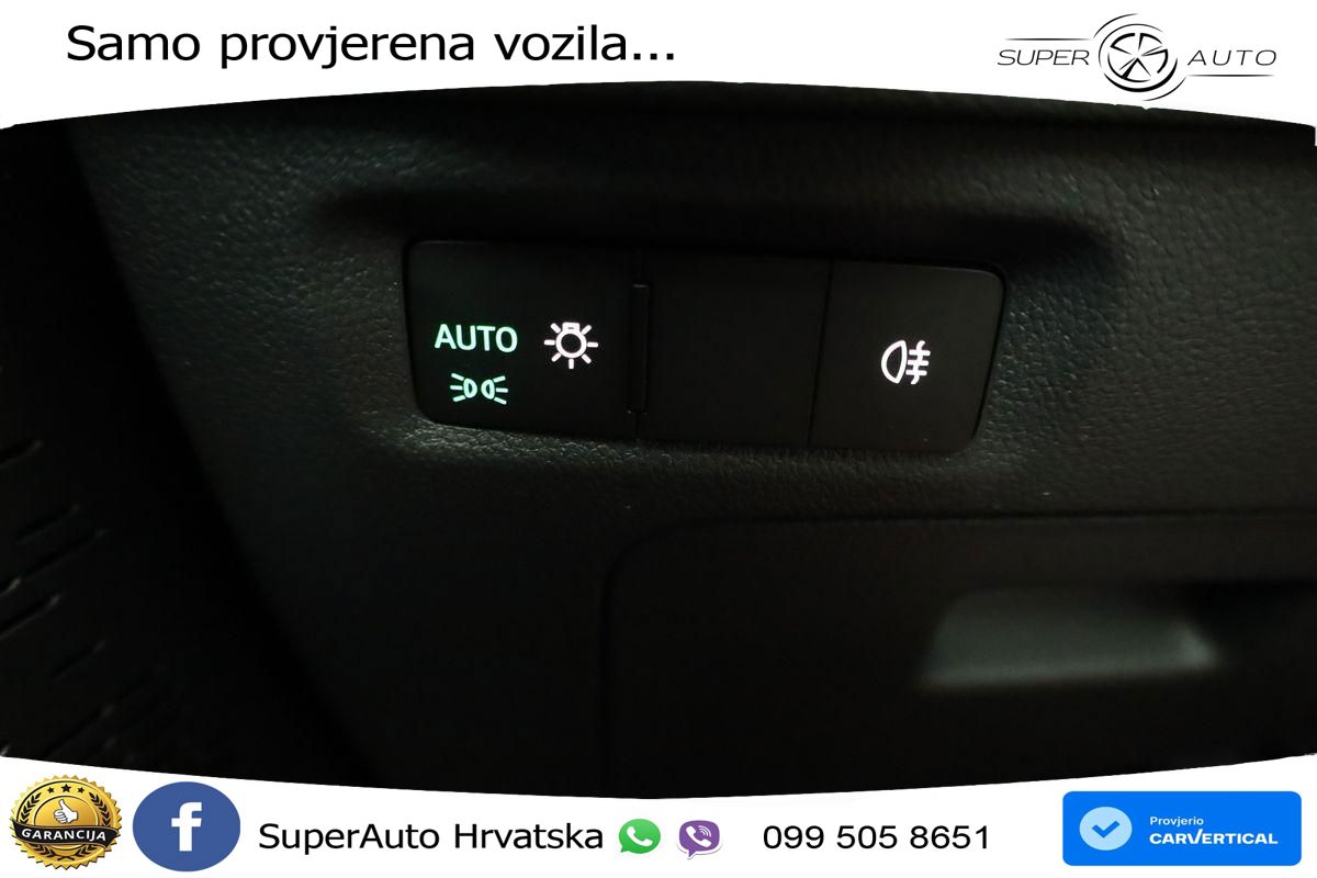 Škoda Octavia Combi 1.5 TSI (150 KS) DSG Selection LED+GR SJED+ACC