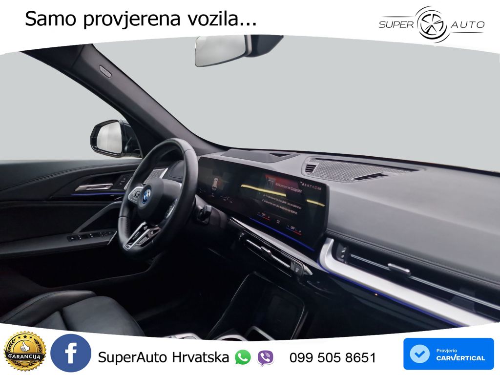 BMW iX1 68 kWh (313 KS) xDrive30 LED+GR SJED+ACC