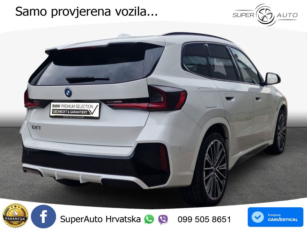 BMW iX1 68 kWh (313 KS) xDrive30 LED+GR SJED+ACC