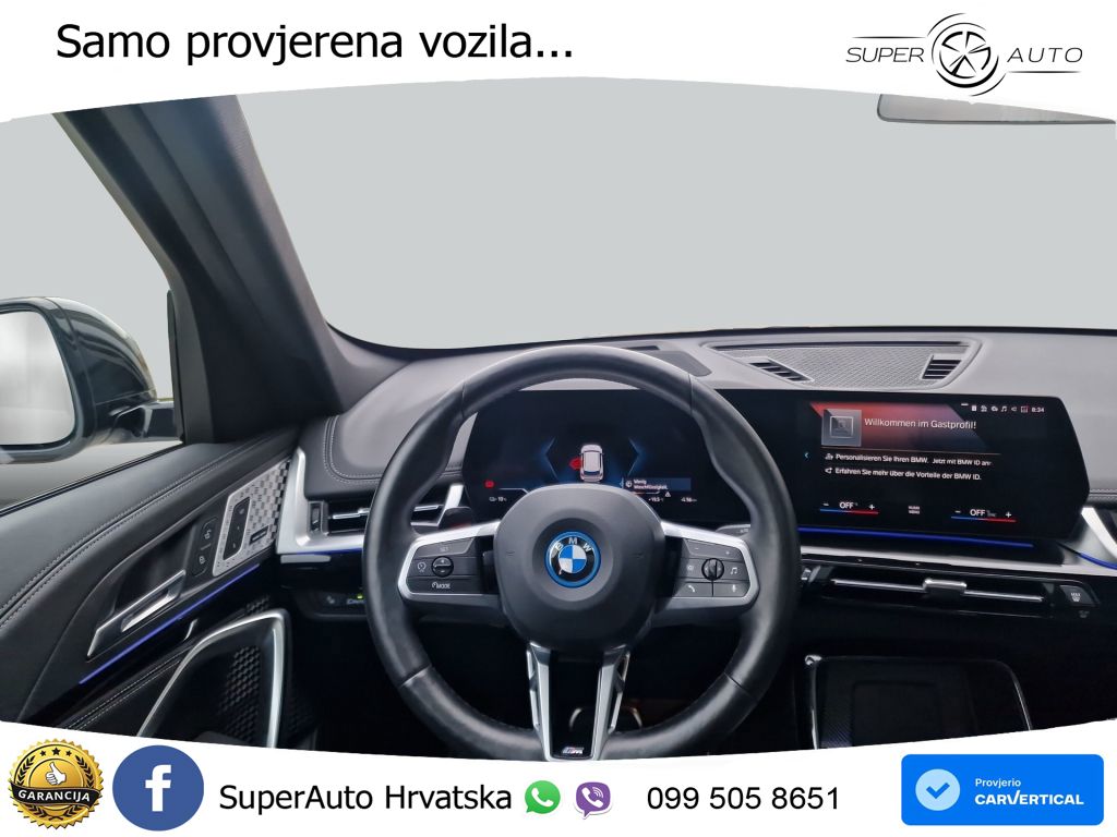 BMW iX1 68 kWh (313 KS) xDrive30 LED+GR SJED+ACC