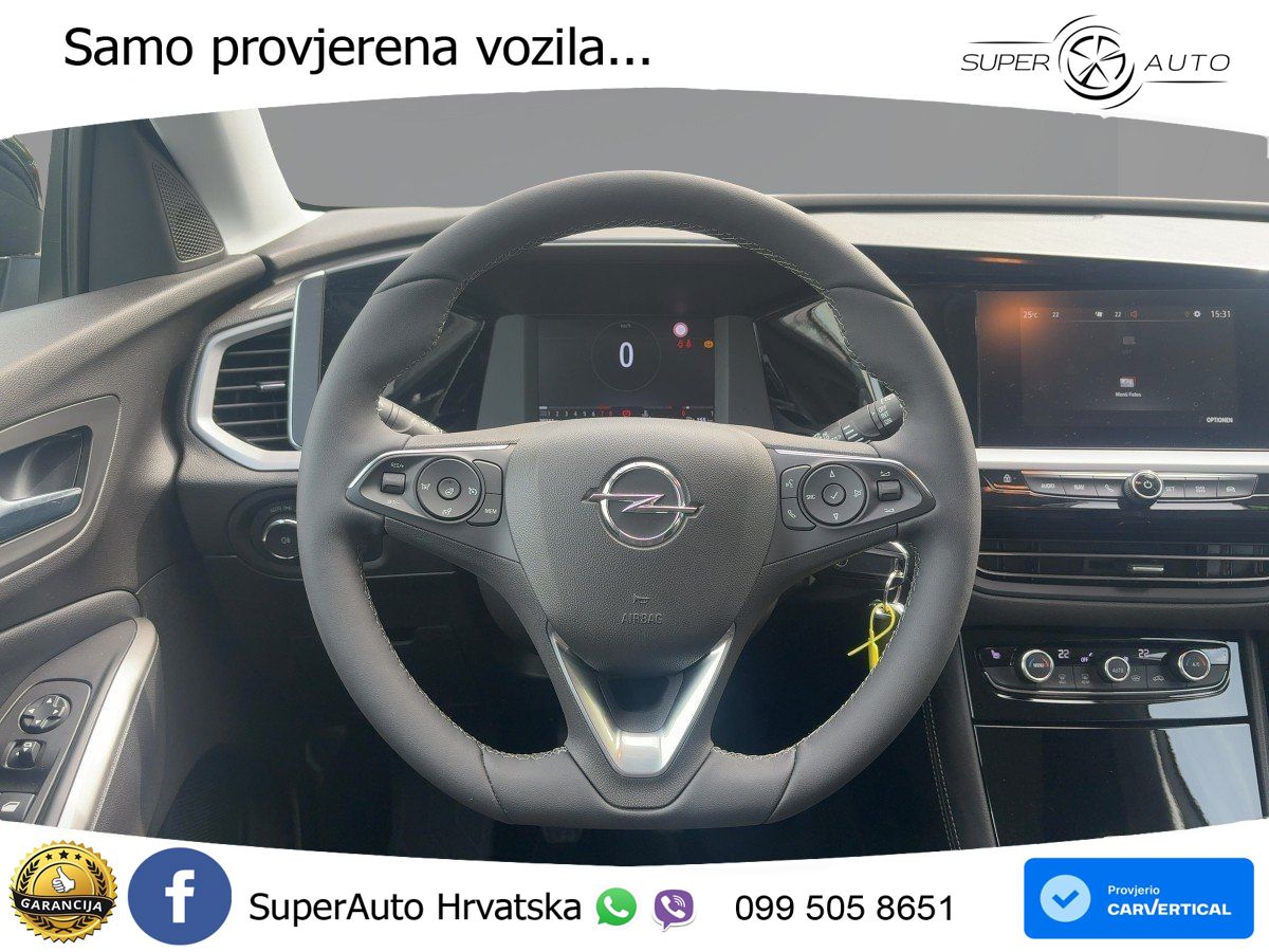 Opel Grandland 1.2i Turbo (130 KS)