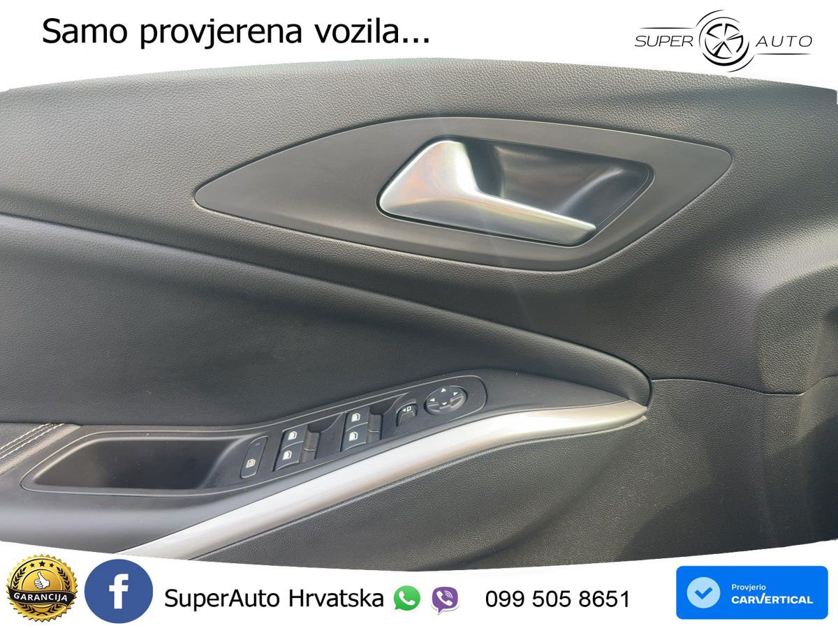 Opel Grandland 1.2i Turbo (130 KS)