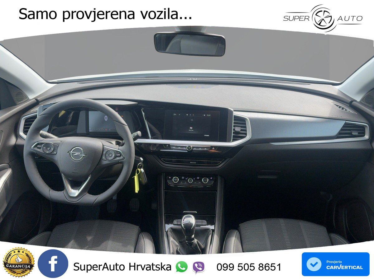 Opel Grandland 1.2i Turbo (130 KS)