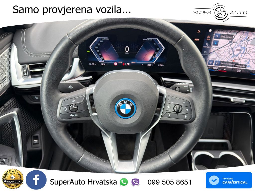 BMW iX1 68 kWh (313 KS) xDrive30 xLine ACC+HEAD+GR SJED+360+PANO