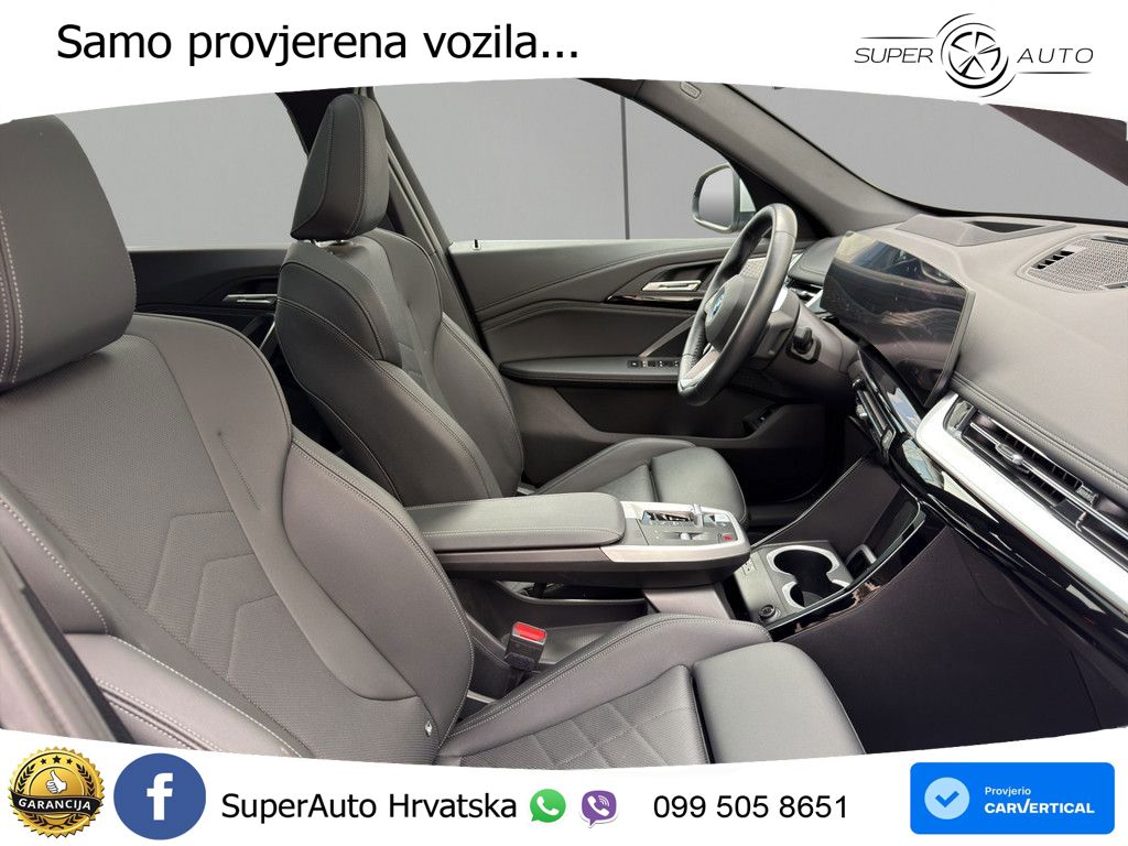 BMW iX1 68 kWh (313 KS) xDrive30 xLine ACC+HEAD+GR SJED+360+PANO