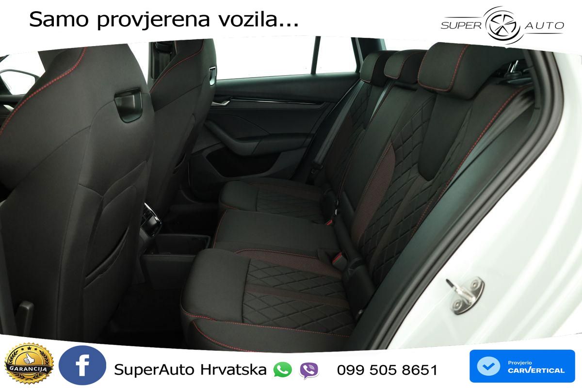 Škoda Octavia Combi RS 2.0 TSI (265 KS) DSG LED+GR SJED+ACC