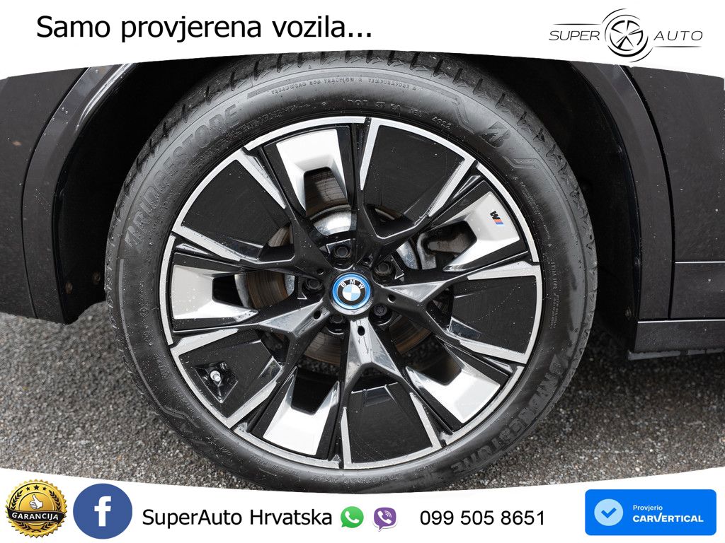 BMW iX3 80 kWh (286 KS) ACC+HEAD+GR SJED+360+PANO