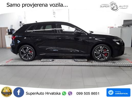Audi A3 45 TFSIe (245 KS) S tronic S line MATRIX+GR SJED+KAM