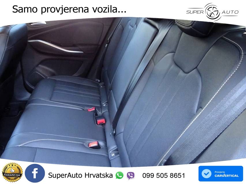 Opel Grandland 1.2i Turbo (130 KS) Automatic Ultimate LED+GR SJED+ACC