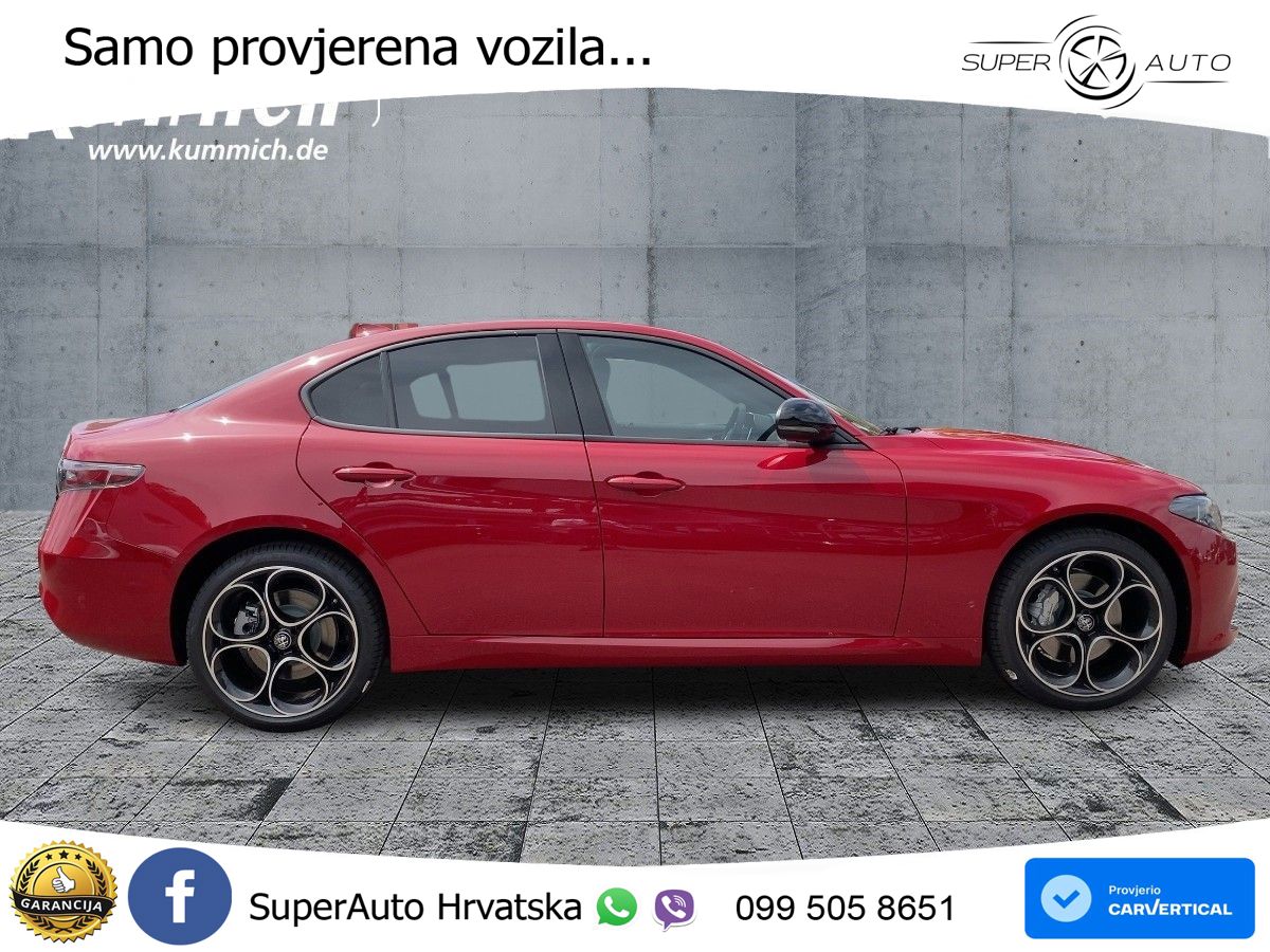 Alfa Romeo Giulia 2.0 Turbo (280 KS) Q4 Automatic LED+GR SJED+ACC