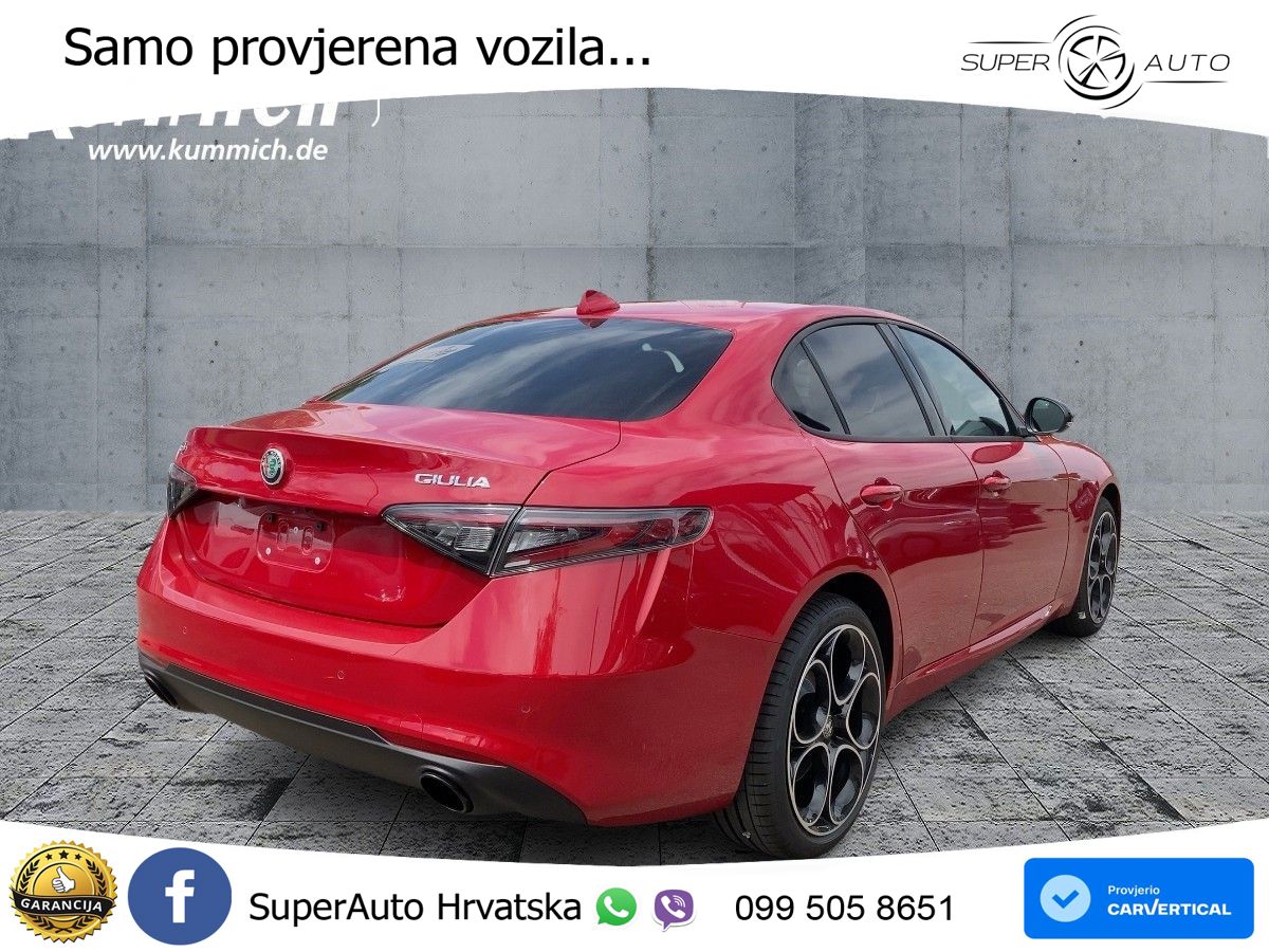 Alfa Romeo Giulia 2.0 Turbo (280 KS) Q4 Automatic LED+GR SJED+ACC