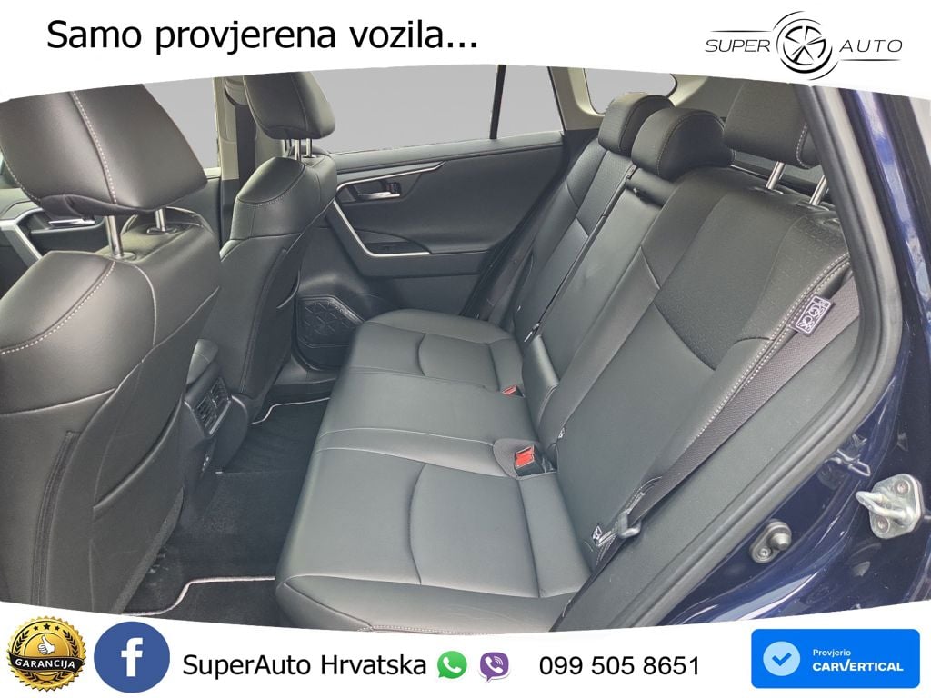 Toyota RAV4 2.5 (218 KS) Hybrid eCVT Team D LED+GR SJED+ACC
