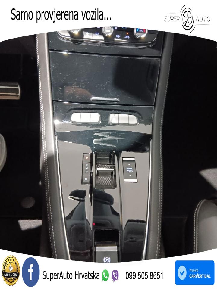 Opel Grandland 1.2i Turbo (130 KS) Automatic Elegance LED+GR SJED+ACC