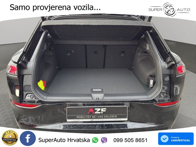 Volkswagen T-Roc 1.5 eTSI (150 KS)  DSG R-Line LED+GR SJED+ACC