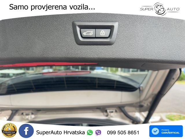 BMW X1 18d (150 KS)