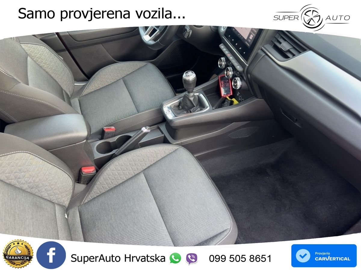 Renault Captur 1.3 TCe (140 KS) Zen