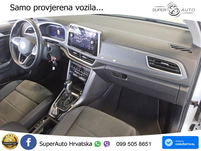 Volkswagen T-Roc 1.5 TSI (150 KS) LED+GR SJED+ACC