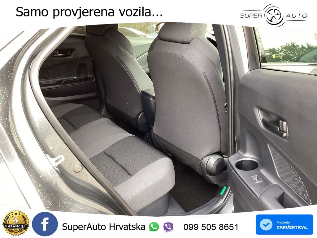 Toyota C-HR 1.8 (140 KS) Hybrid e-CVT Team D LED+GR SJED+ACC