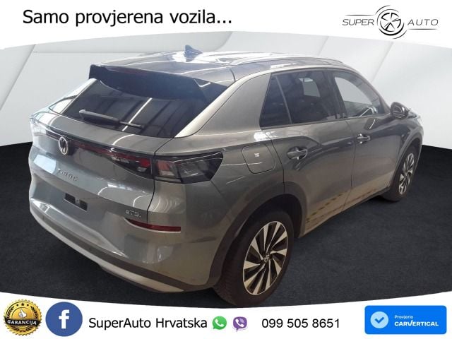 Volkswagen T-Roc II 1.5 eTSI (150 KS)  DSG LED+GR SJED+ACC