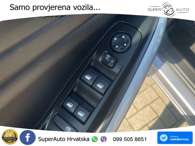 Opel Grandland 1.2i Turbo (130 KS)