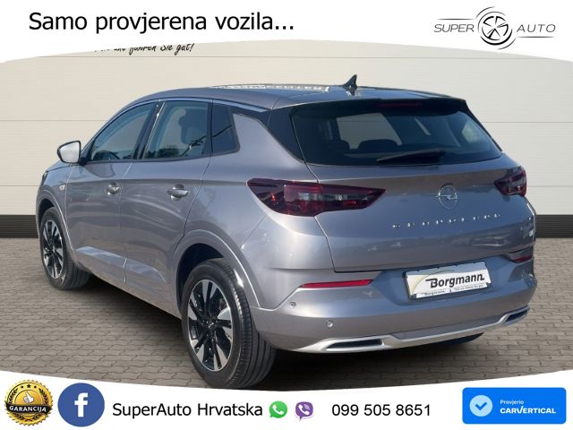 Opel Grandland 1.2i Turbo (130 KS)