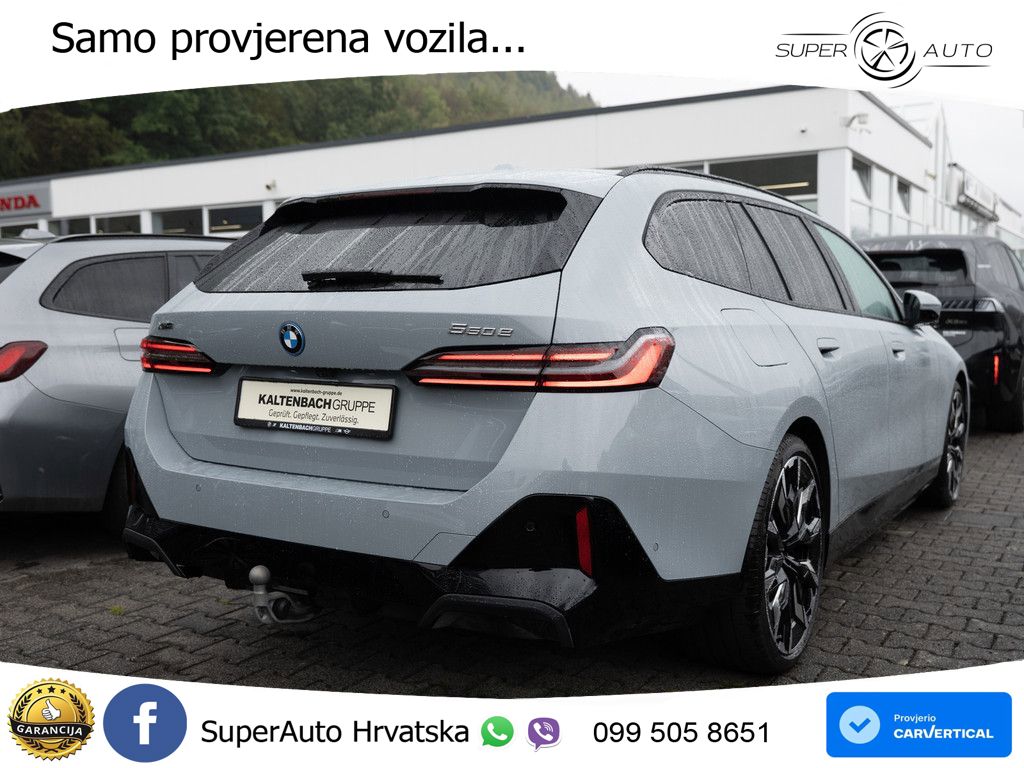 BMW 550e Touring (489 KS) xDrive Steptronic M Sport ACC+HEAD+4xGR SJED+360+PANO