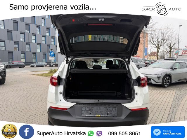 Opel Grandland X 1.2 Turbo (130 KS) Automatic Ultimate LED+GR SJED+ACC
