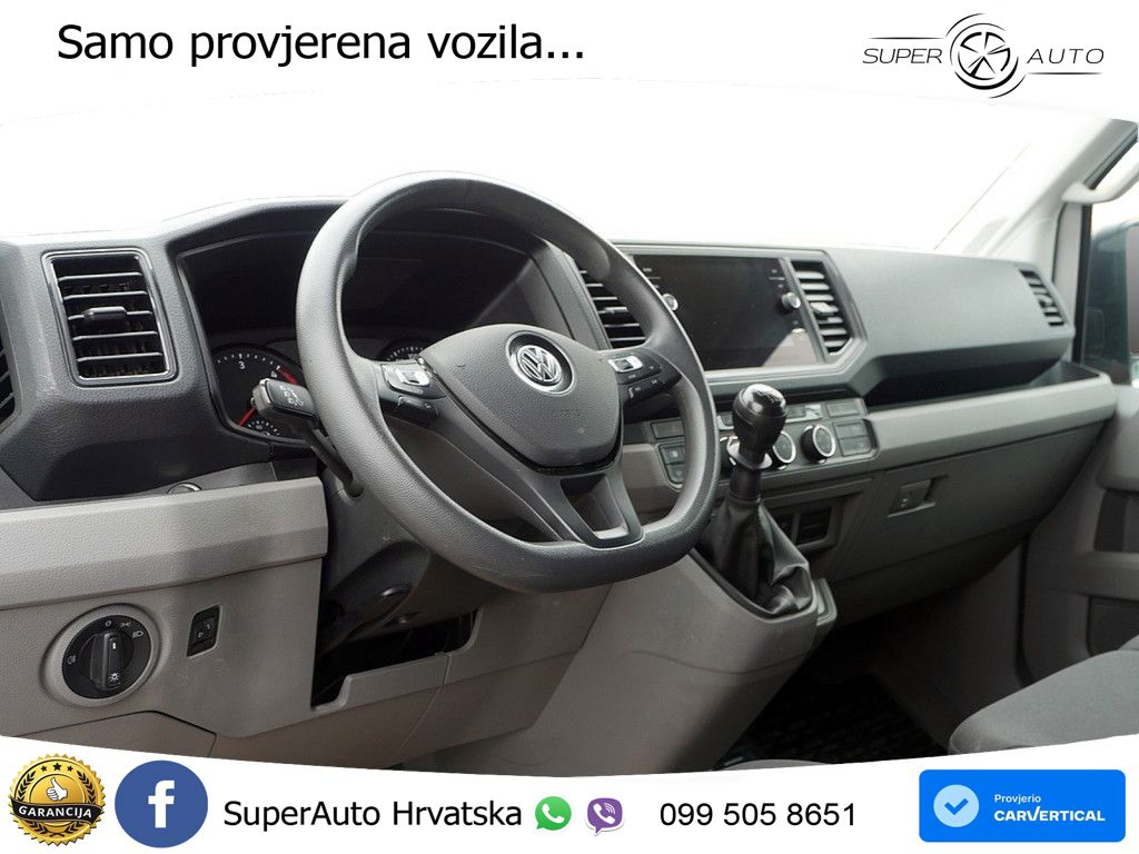 Volkswagen Crafter 30 Kasten MR PDC SHZ KAMERA NAVI AHK 102 KS