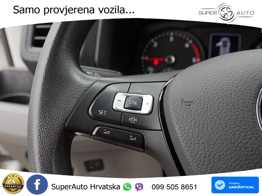 Volkswagen Crafter 30 Kasten MR PDC SHZ KAMERA NAVI AHK 102 KS