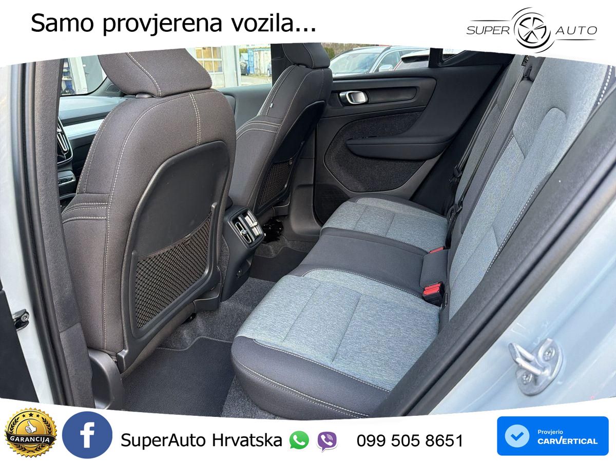 Volvo XC40 2.0 B4 AWD 197 KS Automatic ACC+GR SJED+360+PANO