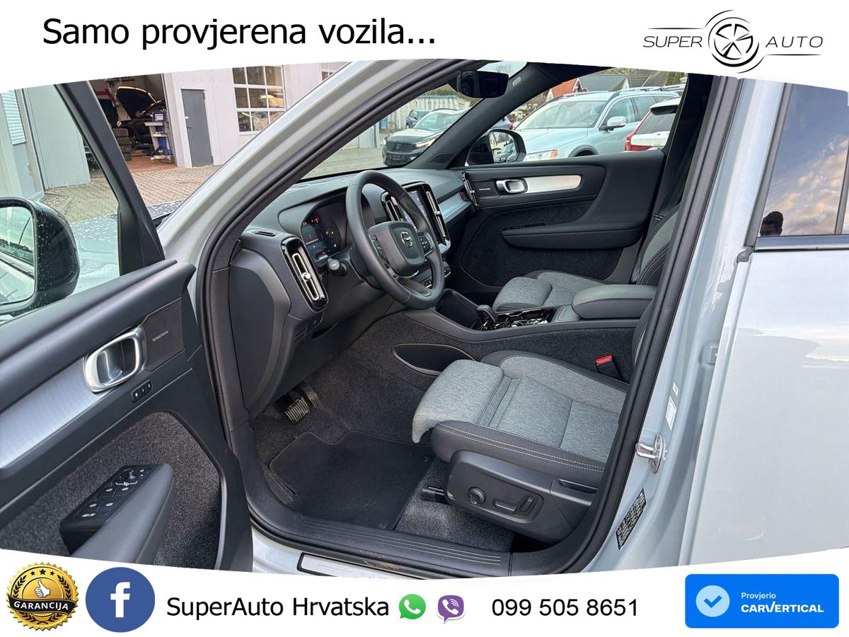 Volvo XC40 2.0 B4 AWD 197 KS Automatic ACC+GR SJED+360+PANO